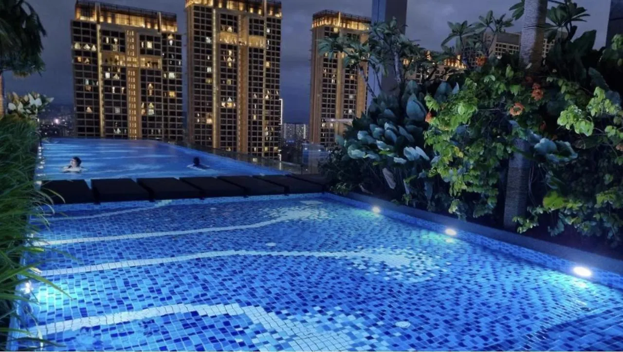 Apartment 5 Pax Family Studio At Revo-Aurora-Bukit Jalil Kuala Lumpur