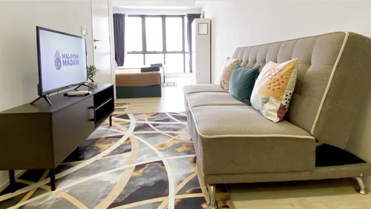 5 Pax Family Studio At Revo-Aurora-Bukit Jalil Kuala Lumpur 0*,